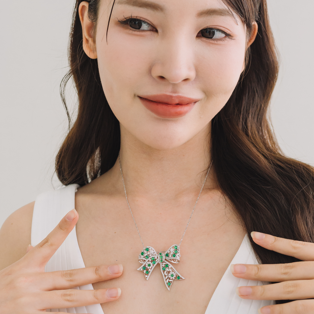 Luminous Green Ribbon 2 in 1 Jadeite Pin