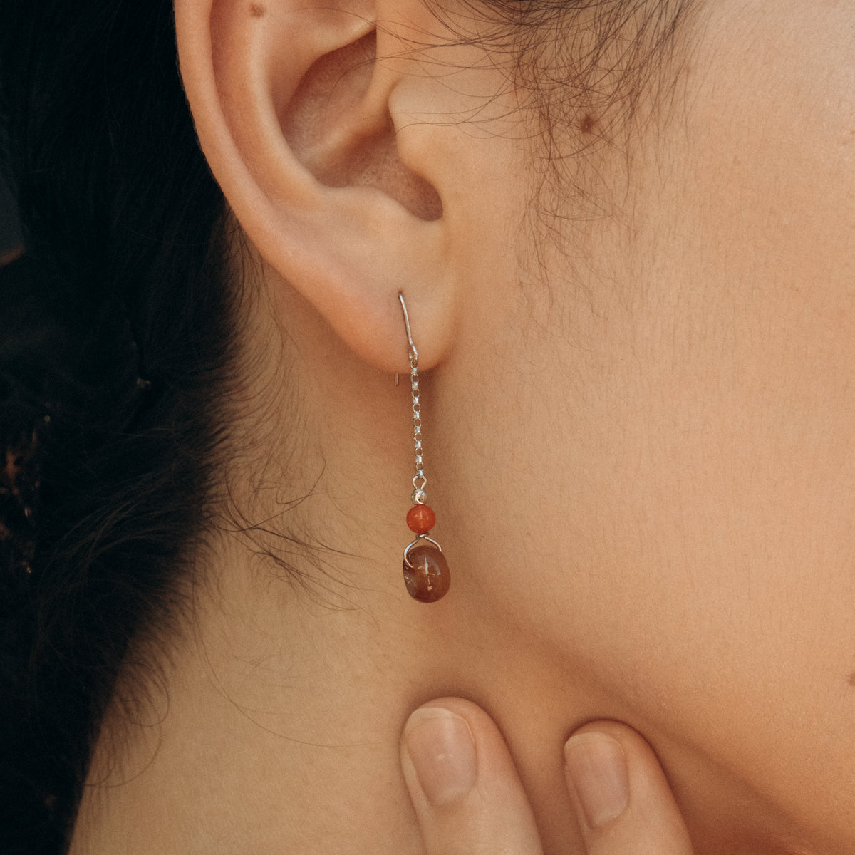 Red jadeite earring